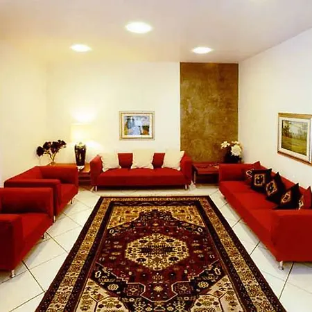 Hotel Paris