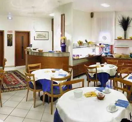 Paris 3* Mestre