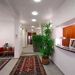 帕瑞斯酒店 3* 梅斯特雷