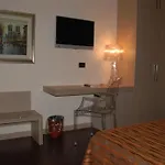 帕瑞斯酒店 酒店 梅斯特雷