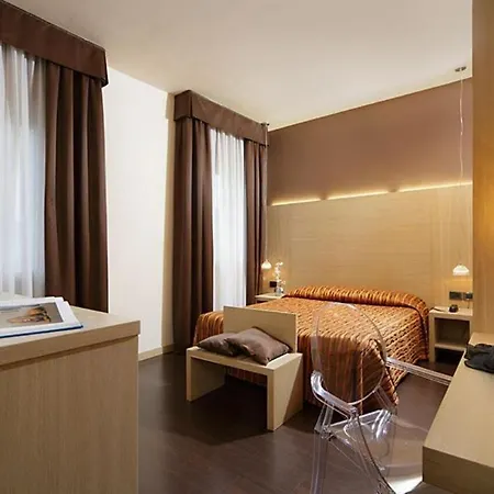 Paris Hotel Mestre