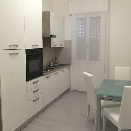 パリス ホテル 3*