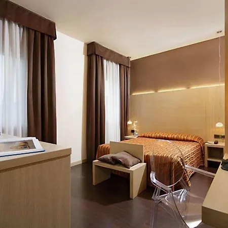 Paris Hotel Mestre
