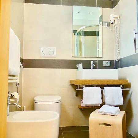 Paris 3* Μέστρε